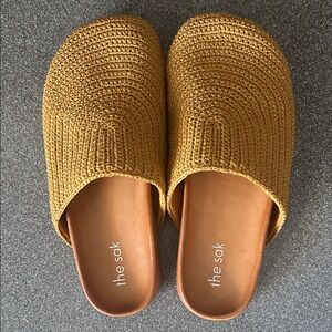 The Sak Mules. Size 8. Like new.